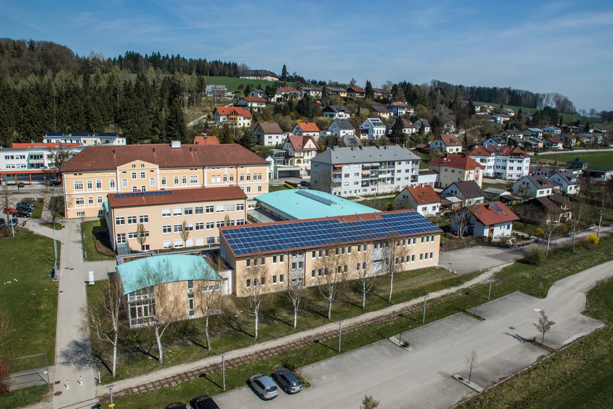 Luftbild Photovoltaik-Kraftwerk St. Florian