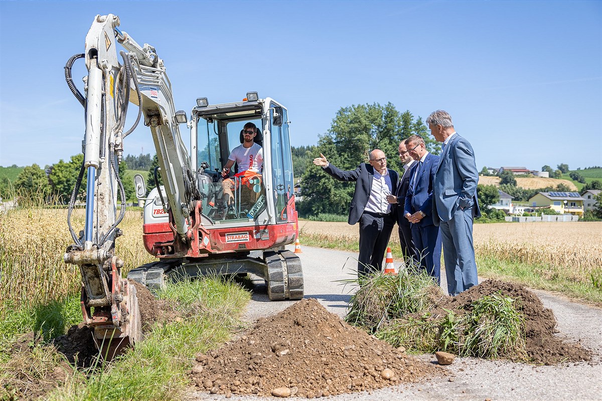 Eröffnung der Baustelle Zwisl in Meggenhofen