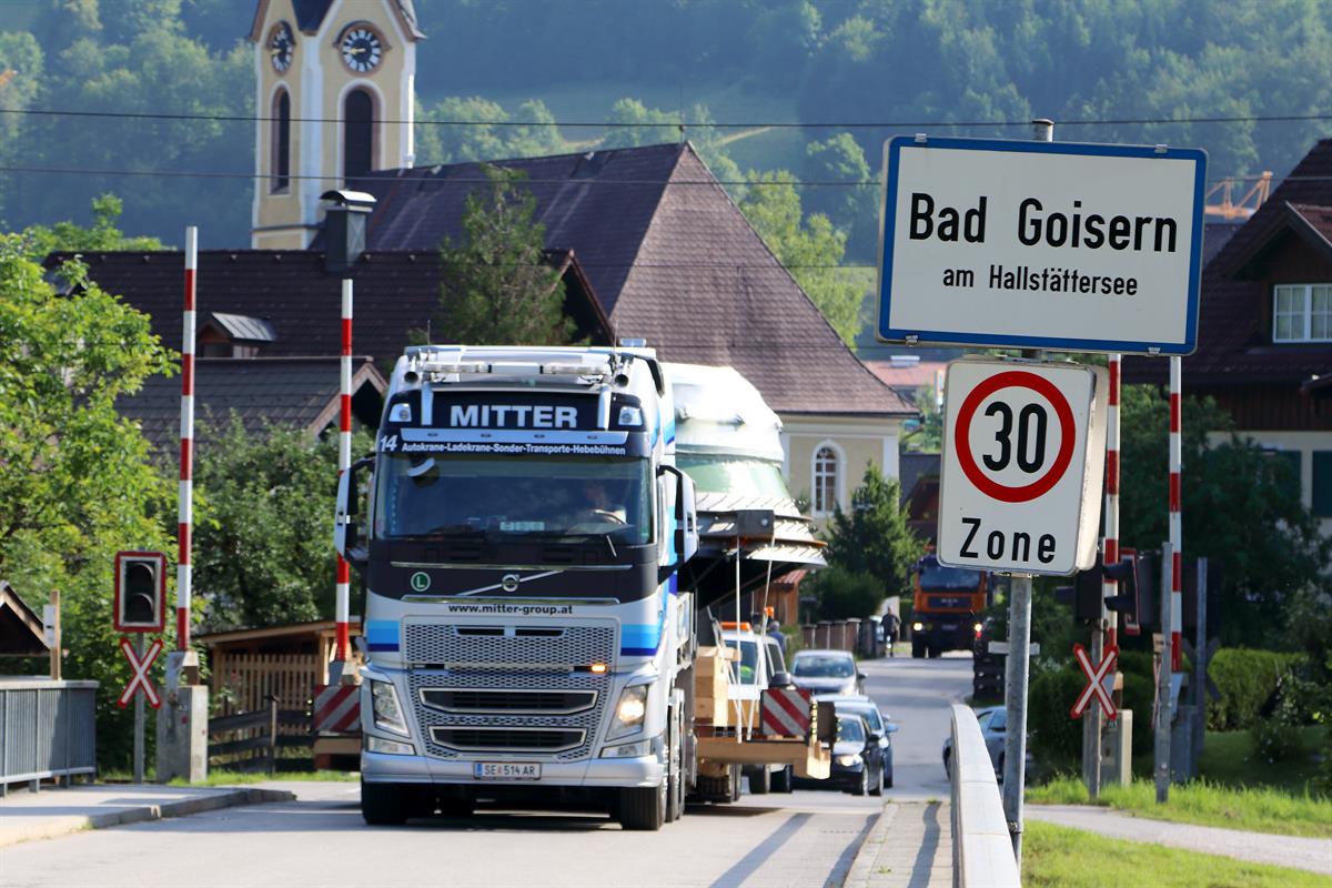 20160705 KW Bad-Goisern Transport Turbine 7034